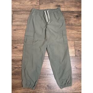 Vuori Jogger Cargo Utility Pants Birch Olive Green VW4103 Sz Medium NEW